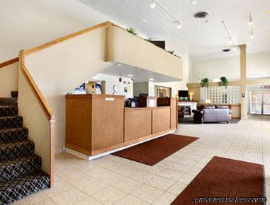 Howard Johnson Inn Fargo Nd Exterior photo